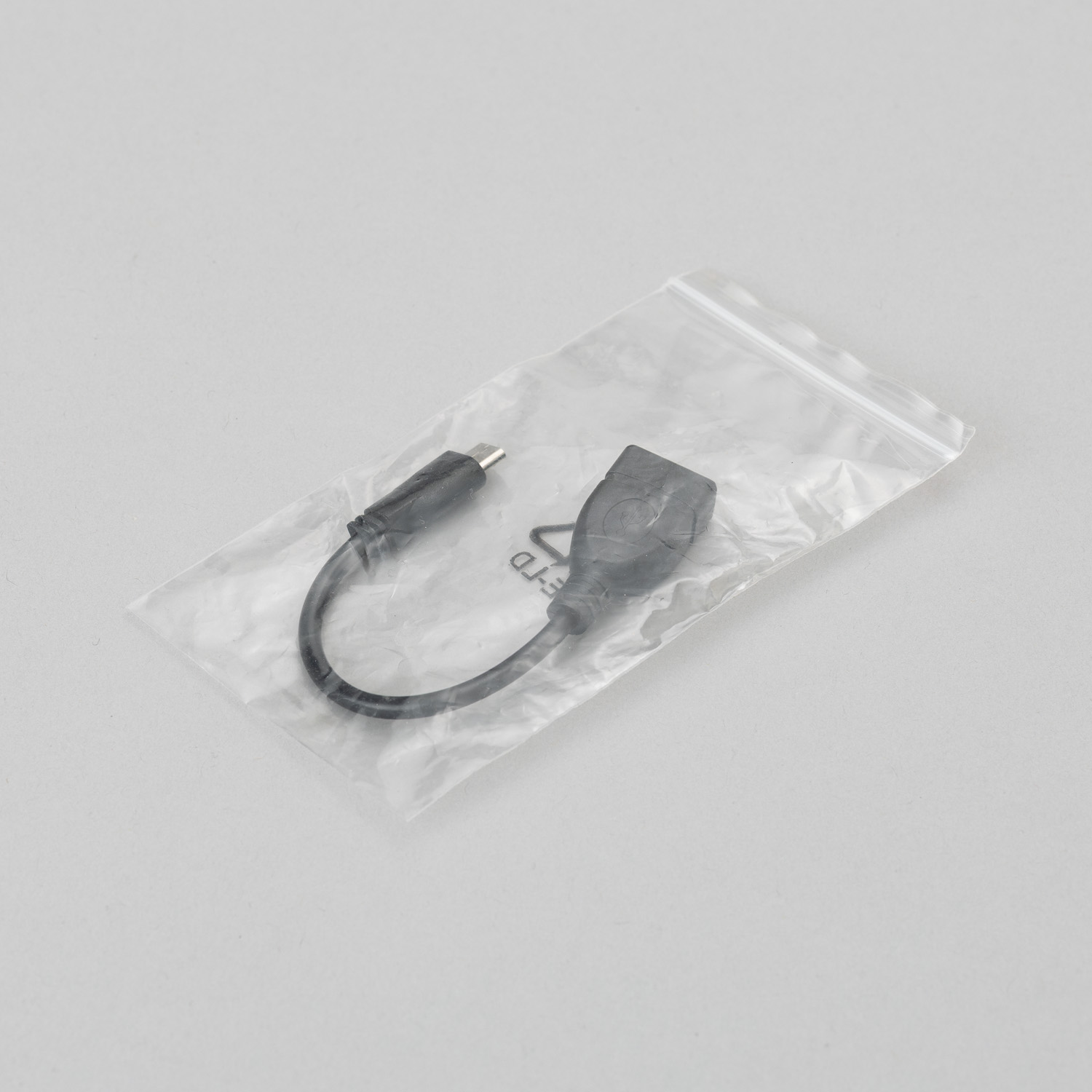 67 11207 USB変換ケーブル